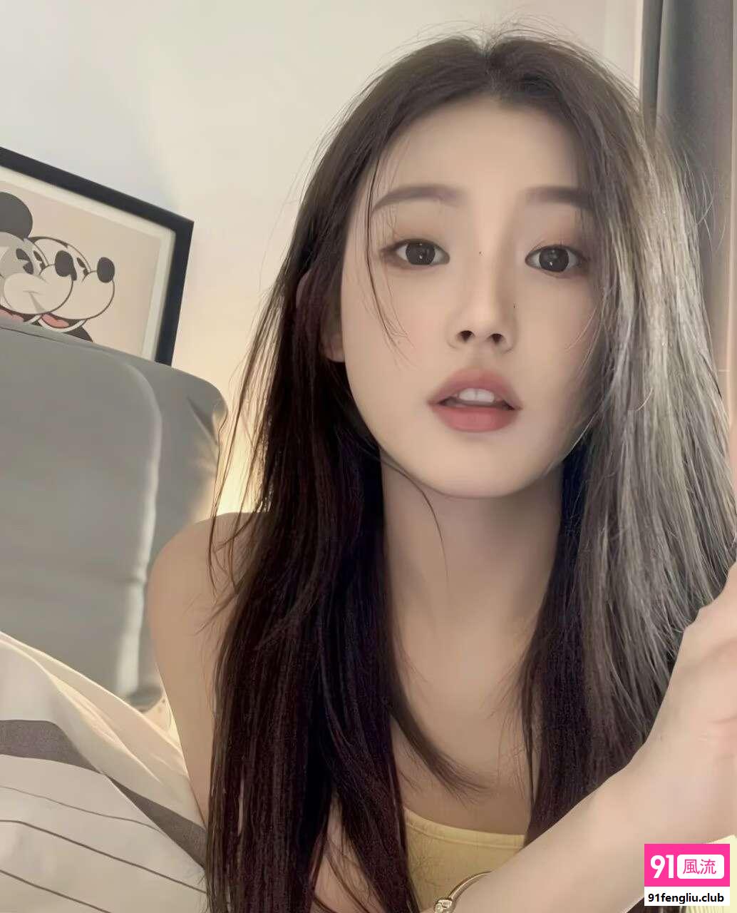巨乳嫩妹自租房兼职上门